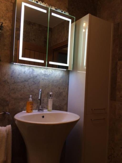 River Road, Littlehampton, Executive Apartment Kültér fotó