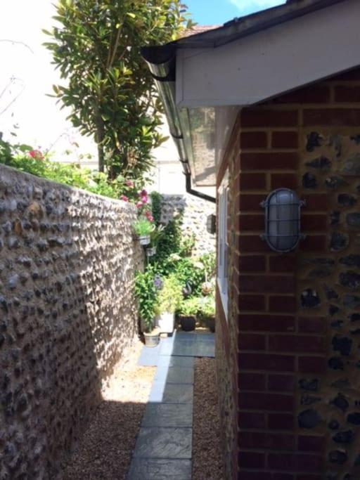 River Road, Littlehampton, Executive Apartment Kültér fotó